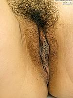 large-labia-lips_07