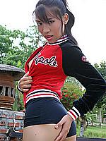 monica-sung-05-b055